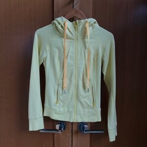 Lululemon Womens Rejuvenate Hoodie Size 4 Mellow Lemon